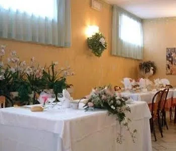 Otel Airone Reggio Emilia